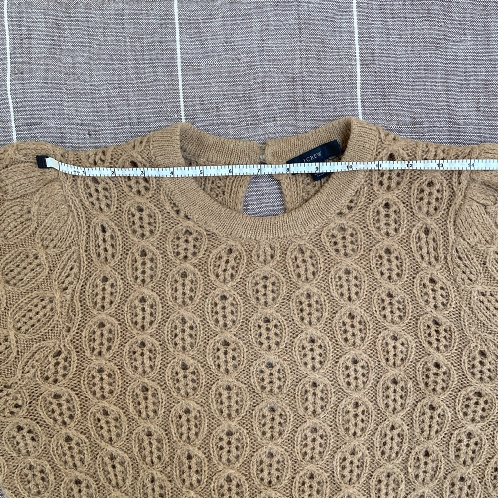J.Crew Women's Key Hole Sweater Size M - Picture 11 of 11
